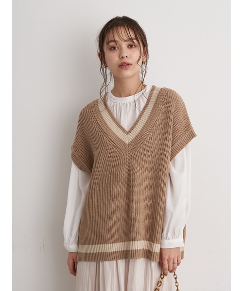 earth music&ecology（アースミュージックアンドエコロジー）の「チルデンニットベスト　＊（ベスト・レディース・チャコールグレー/ベージュ/オフホワイト・FREE）」の7枚目の写真