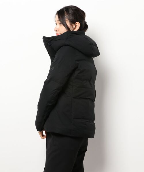 DESCENTE ALLTERRAIN（デサント　オルテライン）の「【DESCENTE ALLTERRAIN】MOUNTAINEER:ダウンジャケット（ダウンジャケット/コート・レディース・ブラック/ネイビー・MEDIUM/LARGE）」の6枚目の写真