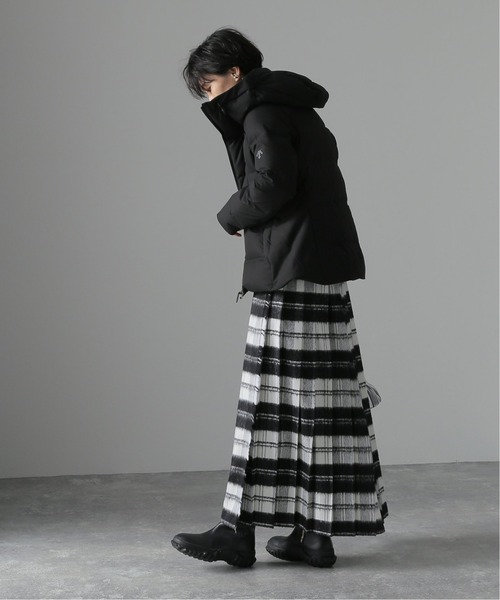 DESCENTE ALLTERRAIN（デサント　オルテライン）の「【DESCENTE ALLTERRAIN】MOUNTAINEER:ダウンジャケット（ダウンジャケット/コート・レディース・ブラック/ネイビー・MEDIUM/LARGE）」の20枚目の写真