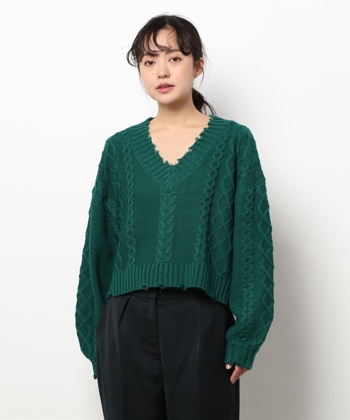 INGNI(イング)の「Vネックケーブルダメージ加工ショートニット(ニット/セーター・レディース・チャコールグレー/グリーン/アイボリー/グレー系その他/オレンジ・M)」の5枚目の写真