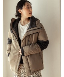 配色切り替え中綿ダウンジャケット