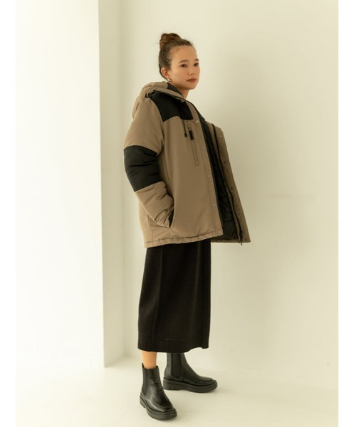fifth(フィフス)の「配色切り替え中綿ダウンジャケット(ダウンジャケット/コート・レディース・カーキ/ベージュ・MEDIUM)」の7枚目の写真