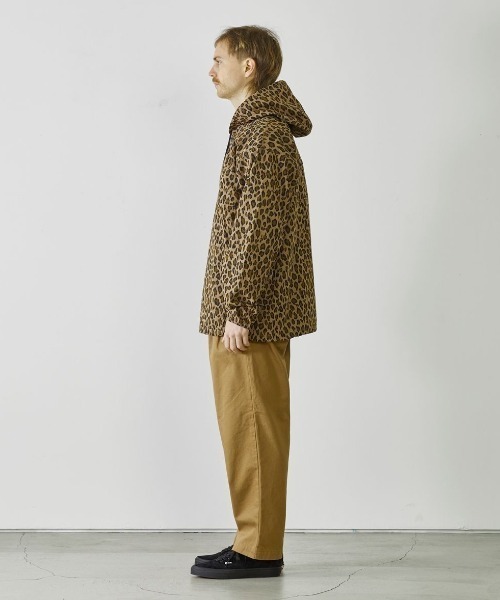 CAL O LINE（キャルオーライン）の「CAL O LINE /キャルオーライン　LEOPARD ANORAK レオパードアノラック　CL212-050（ブルゾン・メンズ・ブラウン・MEDIUM/LARGE/X-LARGE）」の4枚目の写真