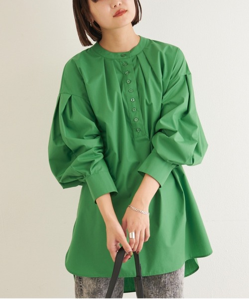 LAVEANGE（ラビアンジェ）の「釦ディティールブラウス（シャツ/ブラウス・レディース・オフホワイト/イエロー/グリーン/ライトブルー・3L/L/M/4L/LL）」の3枚目の写真
