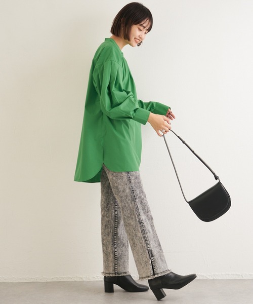 LAVEANGE（ラビアンジェ）の「釦ディティールブラウス（シャツ/ブラウス・レディース・オフホワイト/イエロー/グリーン/ライトブルー・3L/L/M/4L/LL）」の21枚目の写真