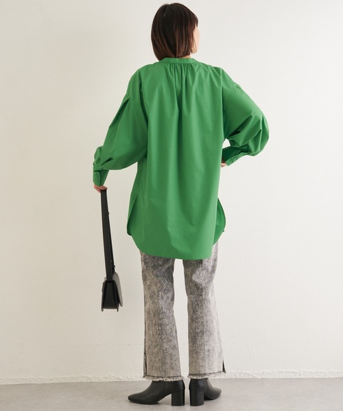 LAVEANGE（ラビアンジェ）の「釦ディティールブラウス（シャツ/ブラウス・レディース・オフホワイト/イエロー/グリーン/ライトブルー・3L/L/M/4L/LL）」の22枚目の写真