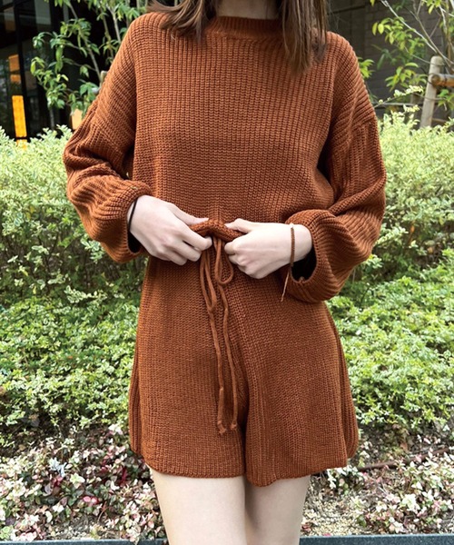 SPIGA（スピーガ）の「背開きニットオールインワン（サロペット/オーバーオール・レディース・ブラック/ベージュ/キャメル・FREE）」の6枚目の写真