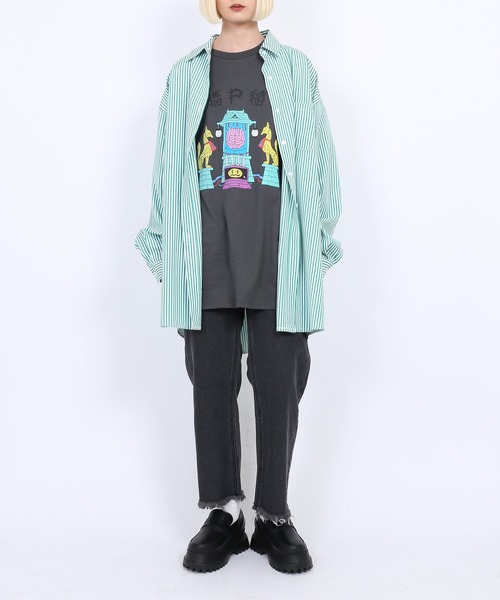 PUNYUS(プニュズ)の「カットオフクロップドデニムパンツ(デニムパンツ・レディース・ブラック/ライトブルー・3/1/4/2)」の5枚目の写真
