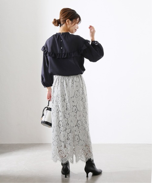 La TOTALITE（ラトータリテ）の「シアーフリル切り替えブラウス◆（シャツ/ブラウス・レディース・ホワイト/グレー/ネイビー・FREE）」の12枚目の写真