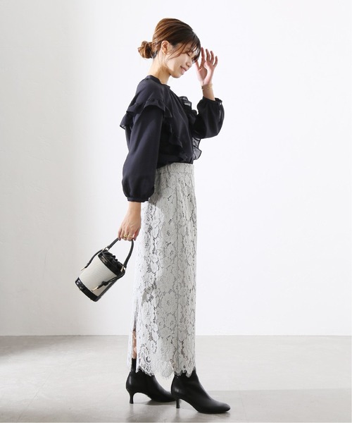 La TOTALITE（ラトータリテ）の「シアーフリル切り替えブラウス◆（シャツ/ブラウス・レディース・ホワイト/グレー/ネイビー・FREE）」の13枚目の写真