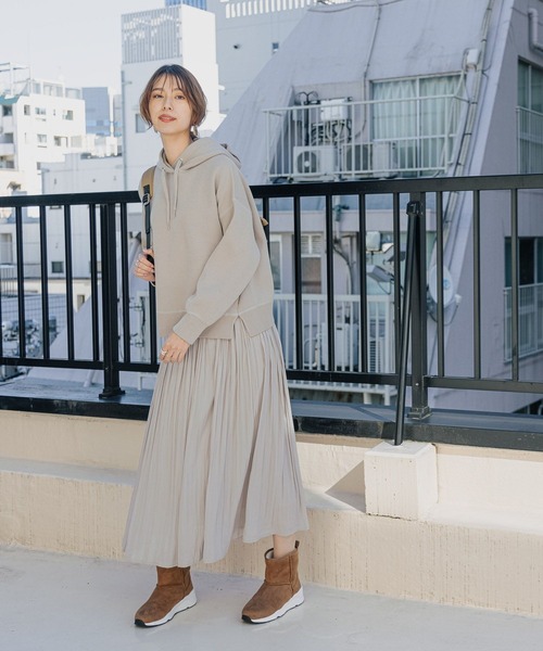 BAYFLOW(ベイフロー)の「ニットプルパーカー(パーカー・レディース・ベージュ/ピンク/グリーン・SMALL/MEDIUM)」の5枚目の写真