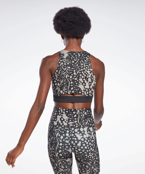 Reebok（リーボック）の「モダン サファリ ブラレット / Modern Safari Bralette（スポーツブラ・レディース・ブラック/レッド系その他・SMALL/MEDIUM/LARGE/X-LARGE/X-SMALL）」の10枚目の写真