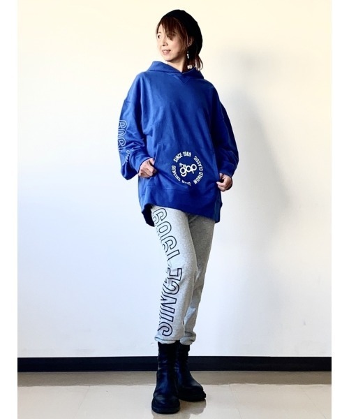 GAP（ギャップ）の「サークルGAPロゴ ジョガーパンツ (ユニセックス)（スウェットパンツ・メンズ・ブルー/ホワイト系その他/グレー・S/M/L/XS/XL/XXS）」の17枚目の写真