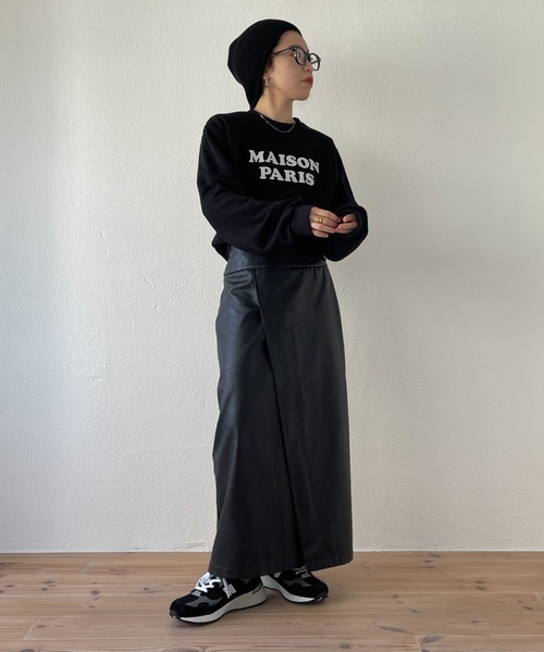 wee9s（ウィークス）の「soft touch PARIS sweat / ソフトタッチロゴデザインスウェット（スウェット・レディース・ブラック/オレンジ/ミント・FREE）」の6枚目の写真