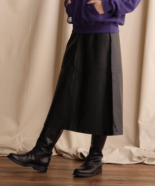 schott(ショット)の「Women's Schott/ショット/LEATHER SKIRT/ウィメンズ レザー スカート(スカート・レディース・ブラック・FREE)」の2枚目の写真