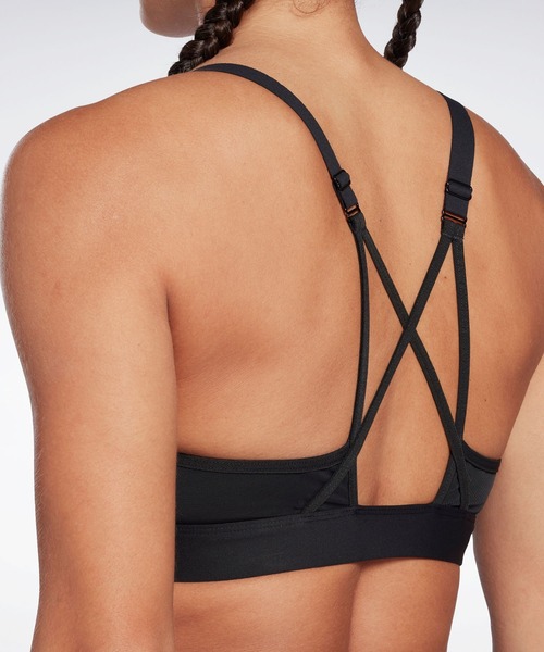 Reebok（リーボック）の「ラックス ストラップ スポーツブラ / Lux Strap Sports Bra（スポーツブラ・レディース・ブラック/ピンク/ライトグレー・SMALL/MEDIUM/LARGE/X-LARGE/X-SMALL）」の8枚目の写真