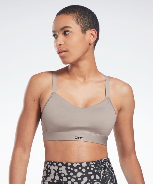 Reebok（リーボック）の「ラックス ストラップ スポーツブラ / Lux Strap Sports Bra（スポーツブラ・レディース・ブラック/ピンク/ライトグレー・SMALL/MEDIUM/LARGE/X-LARGE/X-SMALL）」の19枚目の写真