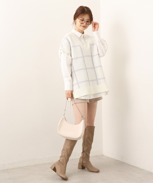 one after another NICE CLAUP（ワンアフターアナザーナイスクラップ）の「サイドリボンチェックニットベスト（ベスト・レディース・ホワイト系その他/ブラック系その他/ベージュ系その他・FREE）」の5枚目の写真