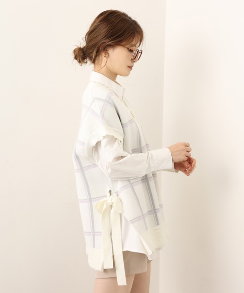 one after another NICE CLAUP（ワンアフターアナザーナイスクラップ）の「サイドリボンチェックニットベスト（ベスト・レディース・ホワイト系その他/ブラック系その他/ベージュ系その他・FREE）」の8枚目の写真