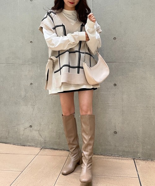 one after another NICE CLAUP（ワンアフターアナザーナイスクラップ）の「サイドリボンチェックニットベスト（ベスト・レディース・ホワイト系その他/ブラック系その他/ベージュ系その他・FREE）」の12枚目の写真