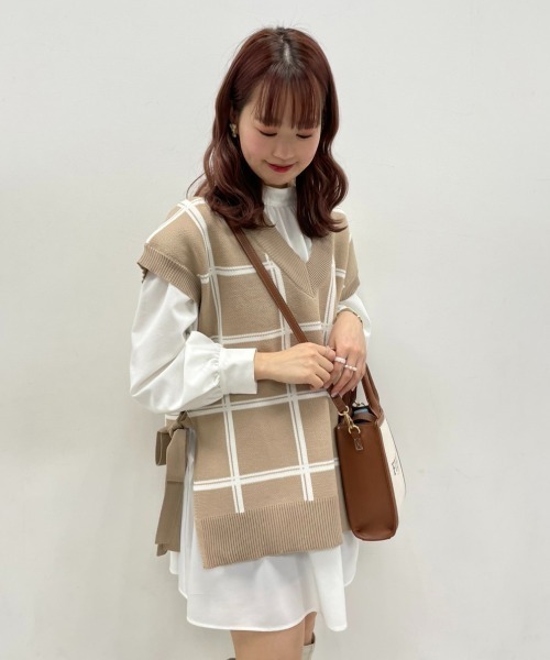 one after another NICE CLAUP（ワンアフターアナザーナイスクラップ）の「サイドリボンチェックニットベスト（ベスト・レディース・ホワイト系その他/ブラック系その他/ベージュ系その他・FREE）」の14枚目の写真