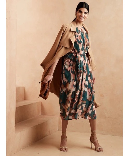 BANANA BANANA ワンピース REPUBLIC FACTORY STORE プリーツミディドレス（ワンピース） FACTORY