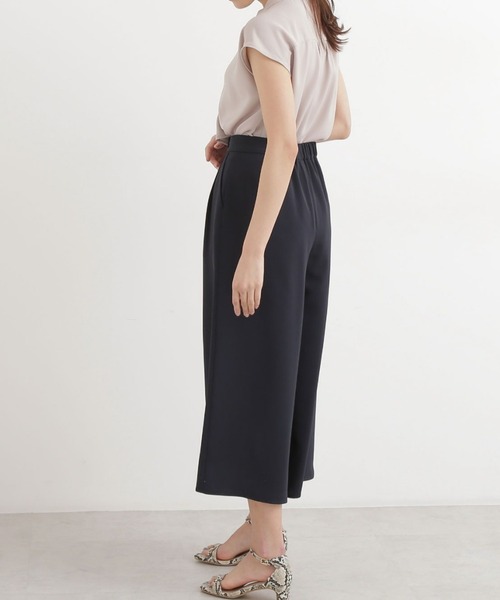 NATURAL BEAUTY BASIC(ナチュラルビューティーベーシック)の「メタルポイントボウタイブラウス(シャツ/ブラウス・レディース・ブラック/ベージュ/オフホワイト・マルチサイズ)」の17枚目の写真