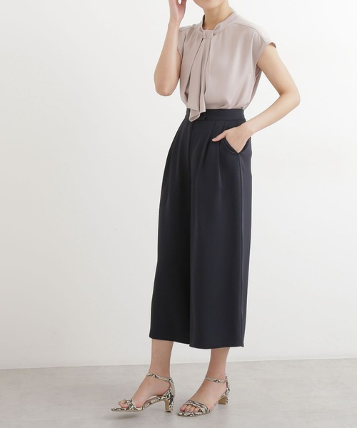 NATURAL BEAUTY BASIC(ナチュラルビューティーベーシック)の「メタルポイントボウタイブラウス(シャツ/ブラウス・レディース・ブラック/ベージュ/オフホワイト・マルチサイズ)」の15枚目の写真