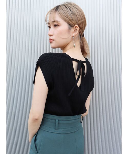 MURUA（ムルーア）の「コンパクトカシュクールニット（ニット/セーター・レディース・アイボリー/ブラック/グリーン/ベージュ・FREE）」の5枚目の写真