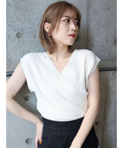 MURUA（ムルーア）の「コンパクトカシュクールニット（ニット/セーター・レディース・アイボリー/ブラック/グリーン/ベージュ・FREE）」の6枚目の写真