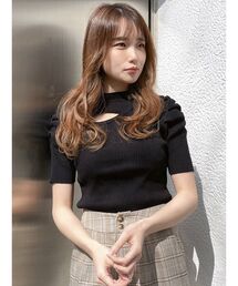 デコルテオープン半袖ニットトップス