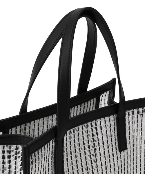 ADAM ET ROPE'（アダムエロペ）の「【PC・A4対応】メッシュスクエアトートバッグ（トートバッグ・レディース・ダークブラウン/ブラック系その他・FREE）」の10枚目の写真