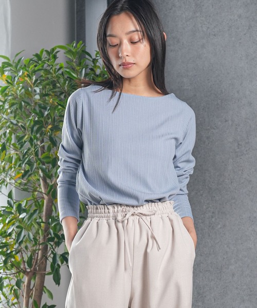 mili an deni（ミリアンデニ）の「バックパールリブカットソートップス（Tシャツ/カットソー・レディース・ブラック/ネイビー/オフホワイト/ダークブルー・M/L）」の4枚目の写真