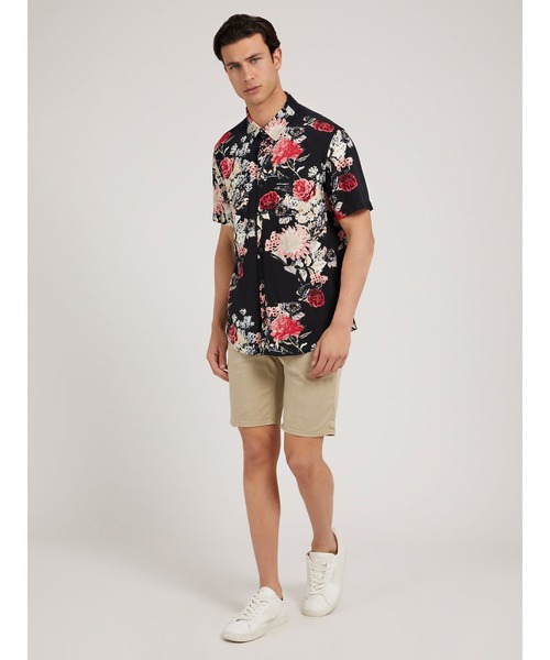 Guess（ゲス）の「Eco Grand Floral Shirt（シャツ/ブラウス・メンズ・ブラック・LARGE/MEDIUM/X-LARGE/SMALL）」の5枚目の写真