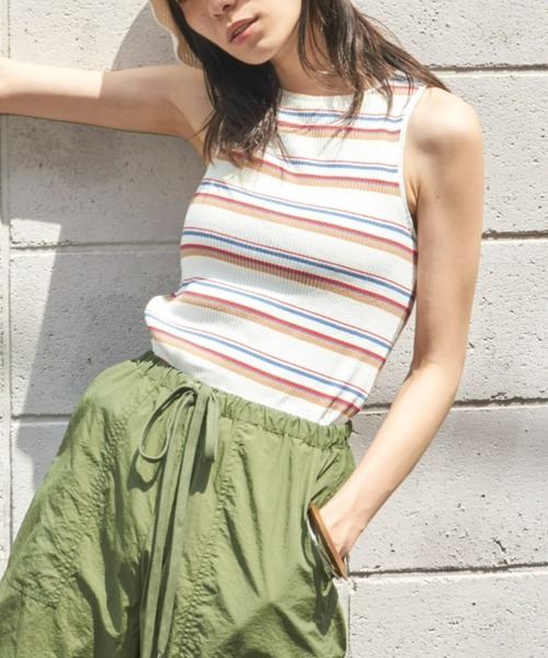 Auntie Rosa Holiday(アンティローザホリデー)の「マルチボーダーカップ付きアメスリタンク(タンクトップ・レディース・オフホワイト/ブルー・FREE)」の2枚目の写真