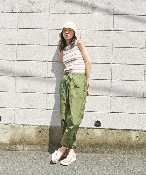 Auntie Rosa Holiday(アンティローザホリデー)の「マルチボーダーカップ付きアメスリタンク(タンクトップ・レディース・オフホワイト/ブルー・FREE)」の6枚目の写真