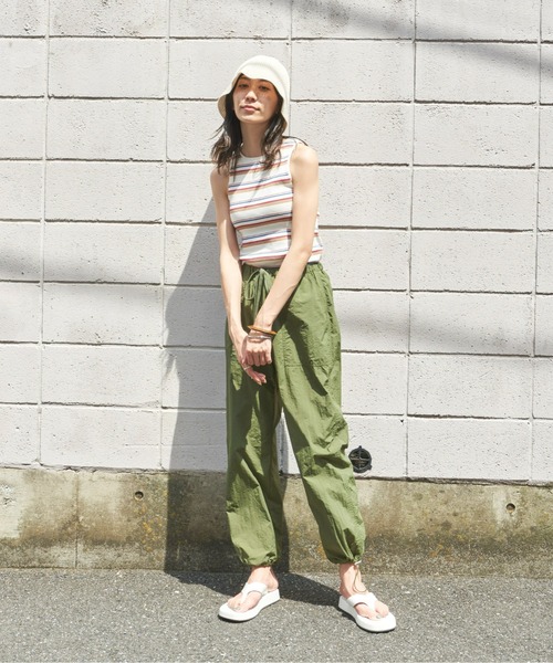 Auntie Rosa Holiday(アンティローザホリデー)の「マルチボーダーカップ付きアメスリタンク(タンクトップ・レディース・オフホワイト/ブルー・FREE)」の7枚目の写真