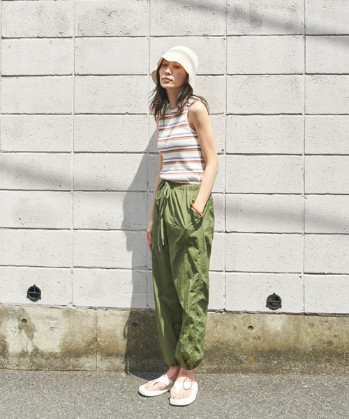 Auntie Rosa Holiday(アンティローザホリデー)の「マルチボーダーカップ付きアメスリタンク(タンクトップ・レディース・オフホワイト/ブルー・FREE)」の9枚目の写真