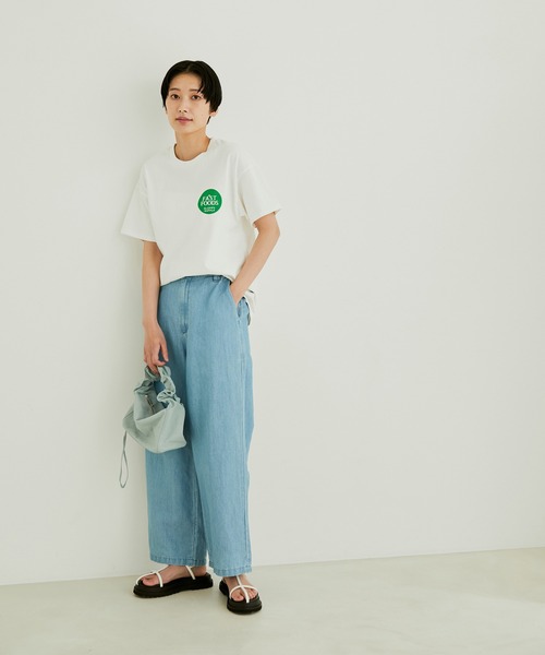 Sloppy Supply（スラッピーサプライ）の「【Sloppy Supply （スラッピーサプライ）】FAST FOODSロゴTシャツ（Tシャツ/カットソー・レディース・ブラウン系その他/ホワイト・M）」の5枚目の写真