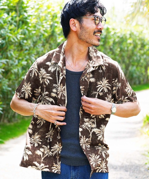 jiggys shop(ジギーズショップ)の「レーヨン 半袖 アロハシャツ(シャツ/ブラウス・メンズ・ホワイト系その他3/ブラック系その他3/ブルー系その他/ブラック系その他5/ホワイト系その他5/ブルー系その他3/ブルー系その他5/ブラック系その他/ブラック系その他2/ホワイト系その他/ブルー系その他6/ホワイト系その他2/ブルー系その他4/ホワイト系その他4/グレー系その他/ブラック系その他4/ブルー系その他2/ブラック系その他7/グレー系その他2/グレー系その他3/ブルー系/ブルー系1/ブラック系その他6/ブルー系その他7/ブラウン系その他/ホワイト系その他6/ブラック系/グレー系その他4/オレンジ系/ブラック系1/ネイビー系/グリーン系/ネイビー系1/ホワイト系/ホワイト系1/ホワイト系2・X-LARGE/MEDIUM/SMALL/LARGE)」の19枚目の写真