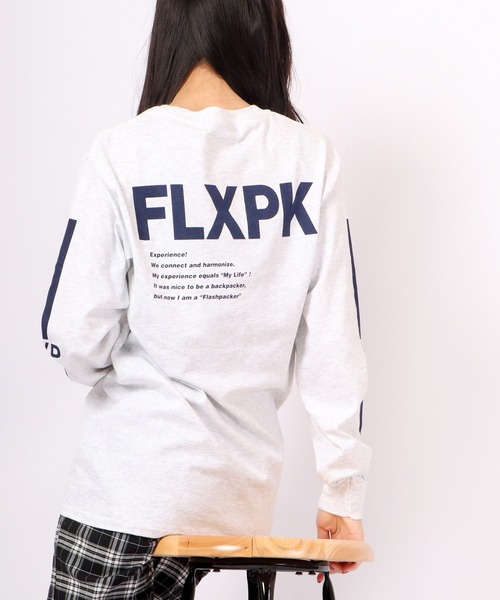 FLASH PACKER(フラッシュパッカー)の「FLASH PACKER ロングスリーブTシャツ(Tシャツ/カットソー・メンズ・ホワイト/ブラック/アッシュ・S/L)」の1枚目の写真