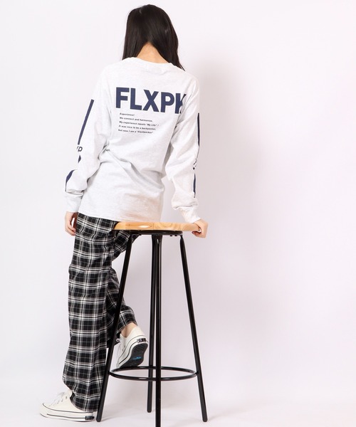 FLASH PACKER(フラッシュパッカー)の「FLASH PACKER ロングスリーブTシャツ(Tシャツ/カットソー・メンズ・ホワイト/ブラック/アッシュ・S/L)」の9枚目の写真