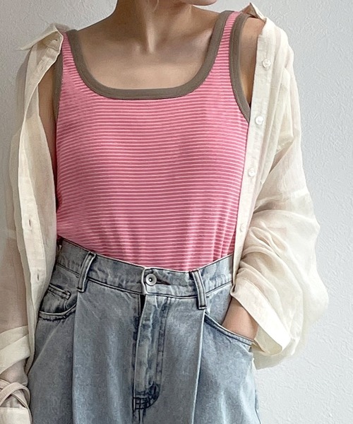 w closet(ダブルクローゼット)の「カップ付きバッククロスタンクトップ(タンクトップ・レディース・グリーン/ピンク系その他/ホワイト×イエロー・FREE)」の3枚目の写真
