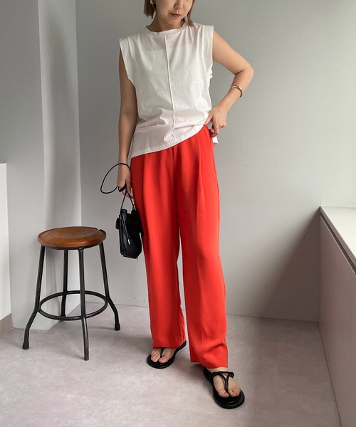 CAPRICIEUX LE'MAGE(カプリシューレマージュ)の「〈新色/レッド〉タックストレートパンツ(その他パンツ・レディース・ピンク/レッド/ベージュ/ブラック・38/36)」の17枚目の写真