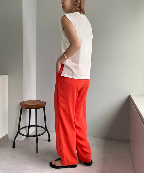 CAPRICIEUX LE'MAGE(カプリシューレマージュ)の「〈新色/レッド〉タックストレートパンツ(その他パンツ・レディース・ピンク/レッド/ベージュ/ブラック・38/36)」の20枚目の写真