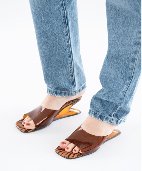 ALEXIA STAM（アリシアスタン）の「Unique Clear Heel Sandals /ユニーククリアヒールサンダル（サンダル・レディース・ゼブラ/ホワイト・S/M/L）」の13枚目の写真