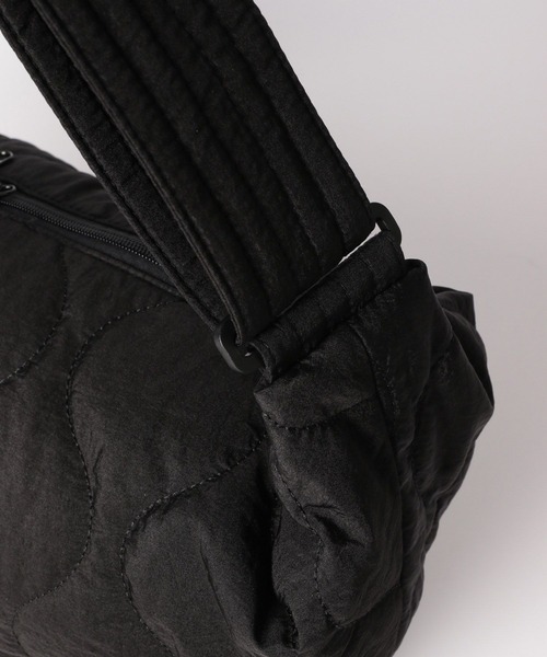 LOWRYS FARM（ローリーズファーム）の「キルティングショルダー 122756