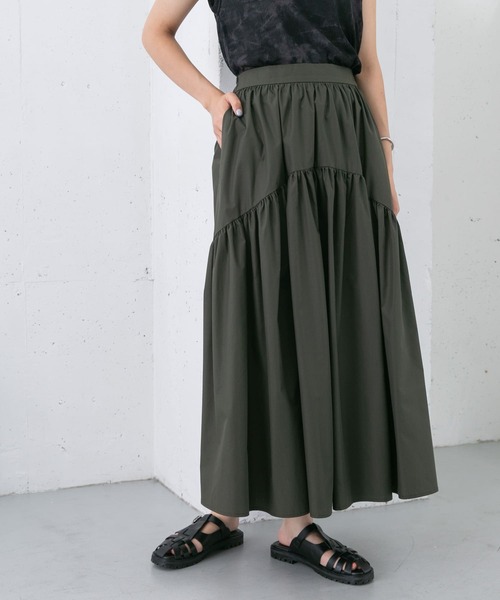 KBF（ケイビーエフ）の「ラウンドギャザーフレアスカート（スカート・レディース・ブラック/オフホワイト/カーキ・ONE）」の3枚目の写真