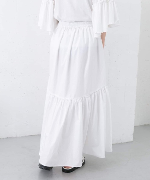 KBF（ケイビーエフ）の「ラウンドギャザーフレアスカート（スカート・レディース・ブラック/オフホワイト/カーキ・ONE）」の7枚目の写真