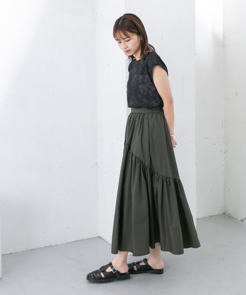 KBF（ケイビーエフ）の「ラウンドギャザーフレアスカート（スカート・レディース・ブラック/オフホワイト/カーキ・ONE）」の22枚目の写真
